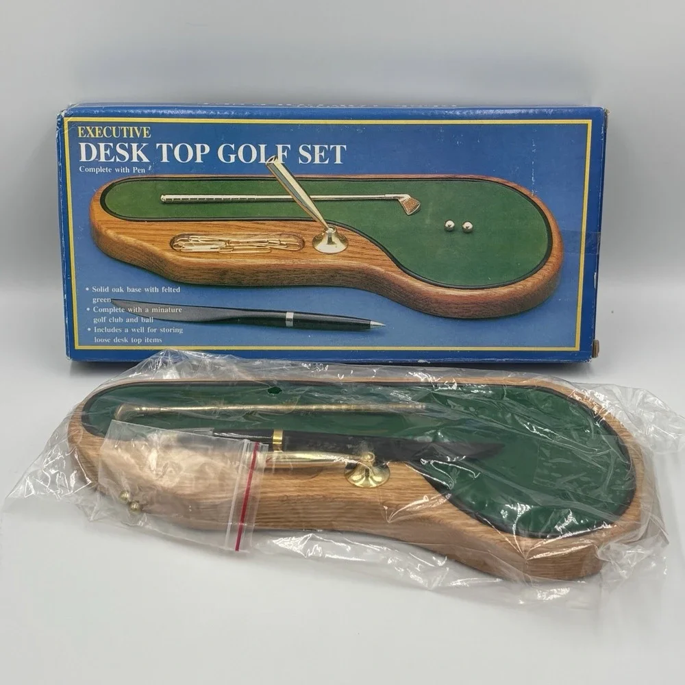 Vintage Desktop Pen Holder Golf Putting Green Walnut Base Man Cave Golf Open Box